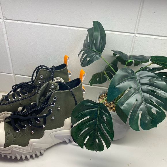 Nice shoes!! - Picture 5 of 10